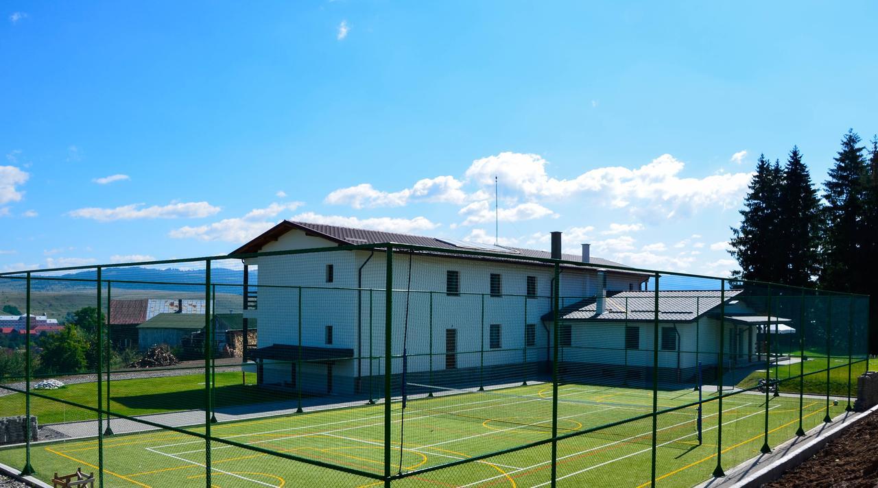 Pensiunea Banffy Topliţa 外观 照片
